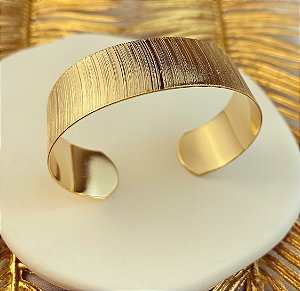 Bracelete Gramado Grosso Detalhado Dourado