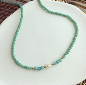 Chocker Cristais Azul Turquesa com Jade Azul e Pérola de Água Doce Dourado