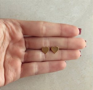 Brinco Coração Liso Chapado Dourado