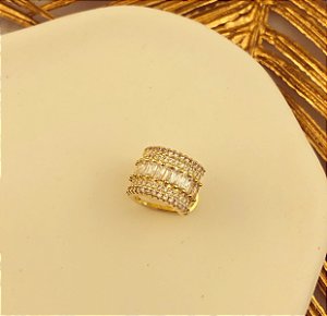 Piercing de Pressão Luxury Navetes e Micro Zircônias Diamond Dourado