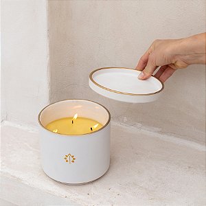 Vela Pote Cerâmica 480g | Cha Branco + Flor de Laranjeira (Floral)