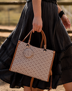 Bolsa Feminina Chenson Original - Monograma Elegance - Alça de Mão - Bege 3485410