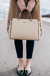 Bolsa Matelassê Cute - Alça de Mão - Chenson 3485668 - Natural