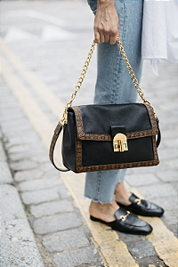 Bolsa Detalhe Monograma - Alça de Ombro - Chenson 3485545 - Preto