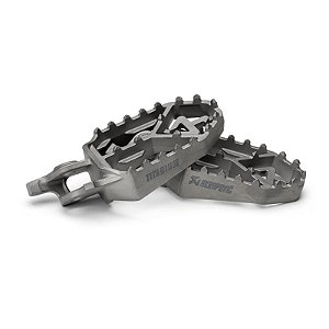 Pedaleiras Akrapovic em titanio