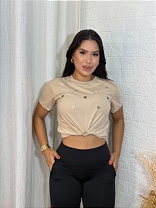 T-Shirt Bordada Coração