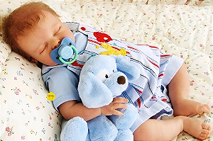 Bebê Reborn Menino Noah 49 Cm Olhos Fechados Muito Fofo Com Detalhes Reais De Um Bebê De Verdade
