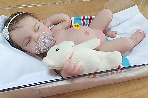 Bebê Reborn Menina Paris 35 Cm Olhos Fechados Silicone Sólido Pode Dar Banho Parece De Verdade