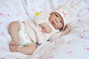 Bebê Reborn Menina Michelle 45 Cm Olhos Abertos Parece De Verdade Acompanha Enxoval E Acessórios