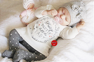 Bebê Reborn Menina Kimberly 51 Cm Olhos Fechados Bebê Perfeita Com Detalhes Reais Com Lindo Enxoval