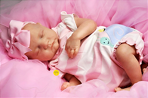 Bebê Reborn Menina Levi 48 Cm Olhos Fechados Princesinha Linda Sua Filha Vai Amar Acompanha Acessórios