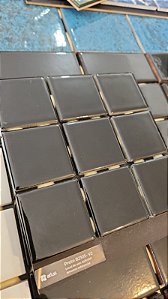 Pastilha Porcelana Atlas - 5X5 - B-2105 - Preto - Com Brilho