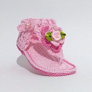 A342 Sandalinha de croche de menina bebê rosa