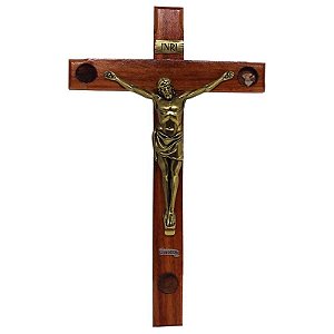 Crucifixo em Madeira com pedras, terra e rosas de Medjugorje - Mogno (de Parede)