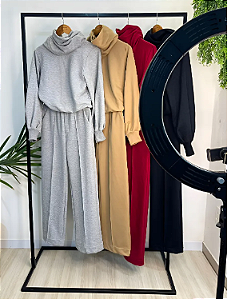 Arara de Roupas Industrial Quadrada – Cabideiro de Chão Desmontável Super Reforçado para Loja 1,50 Altura x 1,00m L Super Reforçada