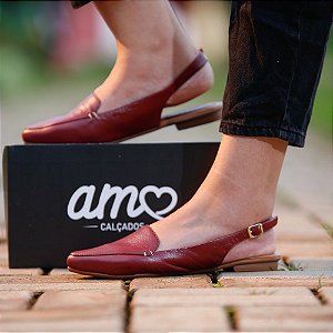 Sapatilha Slingback Amo em Couro Bordô