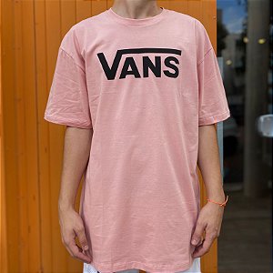 camisa preta jeans