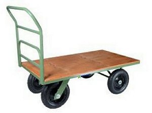 Carrinho Transportador com rodas pneumáticas plataforma de madeira