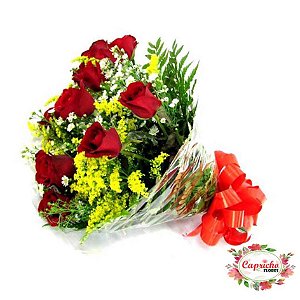 Buquê com 12 rosas nacionais