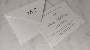 Convite Casamento com iniciais Marsala no Envelope