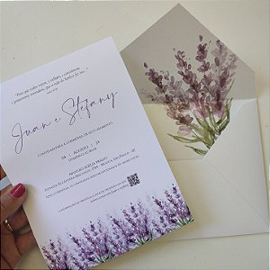 Convite Casamento Forrado Branco Floral Lilás Lavanda