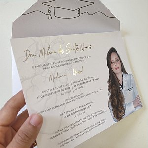 Convite de Formatura Formandos c/ Brasão no Envelope Forrado