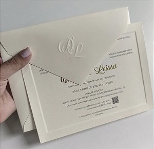 Convite Casamento Luxo Marfim com Relevo Seco Metalizado Dourado Borda Relevo