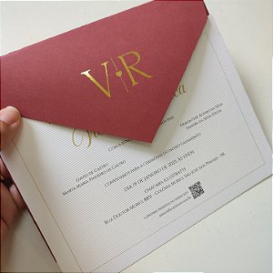 Convite Casamento c/ Envelope Forrado Marsala com Iniciais Metalizadas