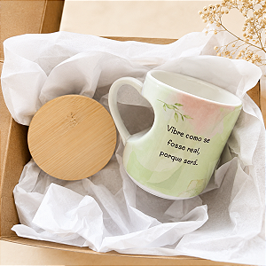 Caneca com Tampa Coleção Encantos personalize com Nome