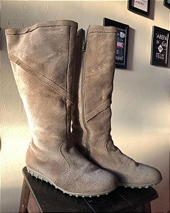 Bota Camurça  Cano Longo  TAM  37