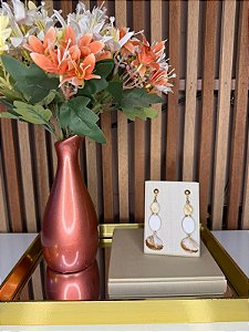 Brincos com Concha Natural – Bijuteria Estilo Praia Chic