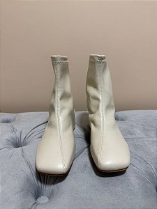 Bota Feminina Cano Curto Salto Baixo Inverno - 37