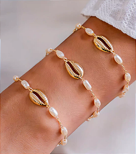 Pulseira Pérolas Ovais com Concha Lisa