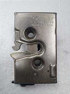 Fechadura Porta Traseira Santana/Quantum (1984 1985 1986 1987 1988 1989 1990)