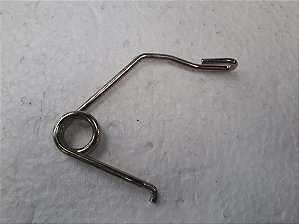 Trava Fechadura Inferior Capô Gol/Voyage/Parati/Saveiro GI (1988 1989 1990 1991 1992 1993 1994) - Mola