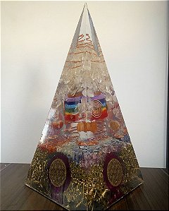 Peça Única - Orgonite Pirâmide Gigante 7 chakras - 29x13cm