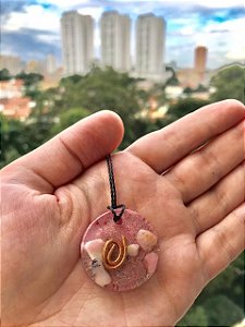 Orgonite Pingente do amor e paz com Opala Rosa