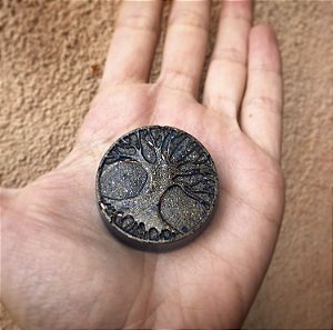 Orgonite pessoal Árvore da Vida - com cristal de quartzo