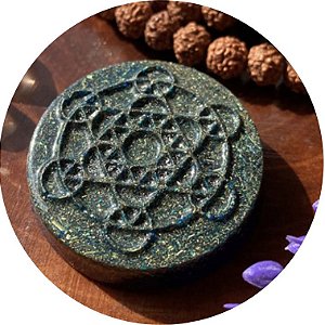 Orgonite pessoal cubo de Metatron - com cristal de quartzo