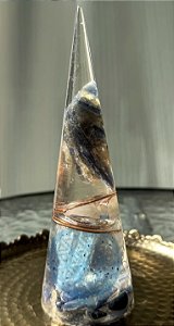 Cone Orgonite Conexão, Alinhamento e Conexão com os Anjos - Com pedras Cianita(Espada de Arcanjo Miguel) e Sodalita