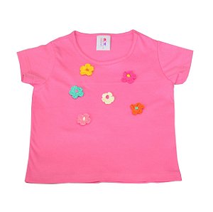 Camiseta Florzinhas Crochê