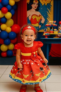 Vestido de Festa Infantil Mulher Maravilha