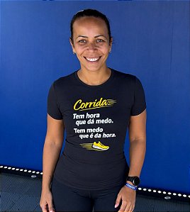 Camiseta Tem Medo que é da Hora - baby look