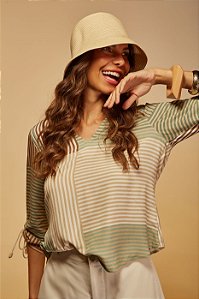 BLUSA ESTAMPA RAIZES