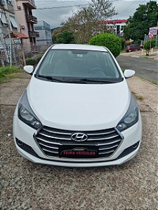 HB20S 1.6 COMFORT 2016, COM AR CONDICIONADO, VIDROS ELÉTRICOS E DIREÇÃO HIDRÁULICA