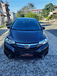 FIT LX MT 1.5 2015, COM AR CONDICIONADO, VIDROS ELÉTRICOS E DIREÇÃO HIDRÁULICA /// VALOR DO VEÍCULO COM TROCA R$ 64.900,00 ///