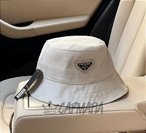 Bucket Hat Prada Classic Re-Nylon Beige