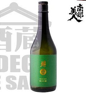 Sake NANBU BIJIN  Junmai Guinjo 720ml