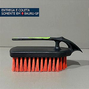 Escova Roupa Plástica c/alça