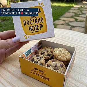 Caixa 4 doces c/10 unidades - QUE TAL UM DOCINHO?